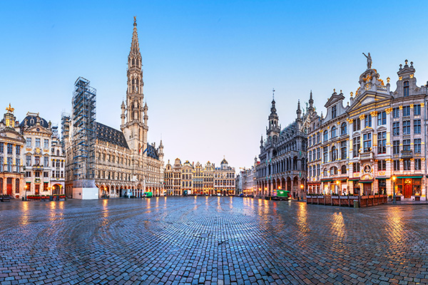 Coaches to Brussels - Cheap tickets to Belgium | National Express