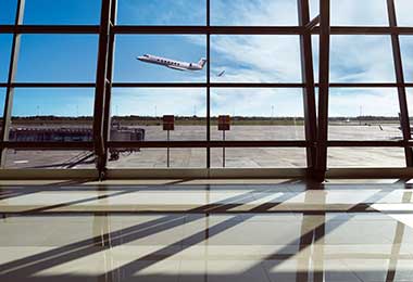 Hassle-free Luton Airport transfers Hassle-free Luton Airport transfers